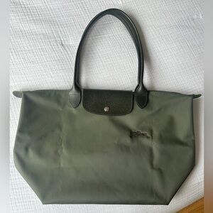 Longchamp Le Pliage large Forrest green tote bag
